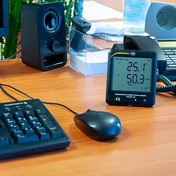 pce-instruments-thermo-hygrometer-pce-ht-112-5929449_1364773.webp